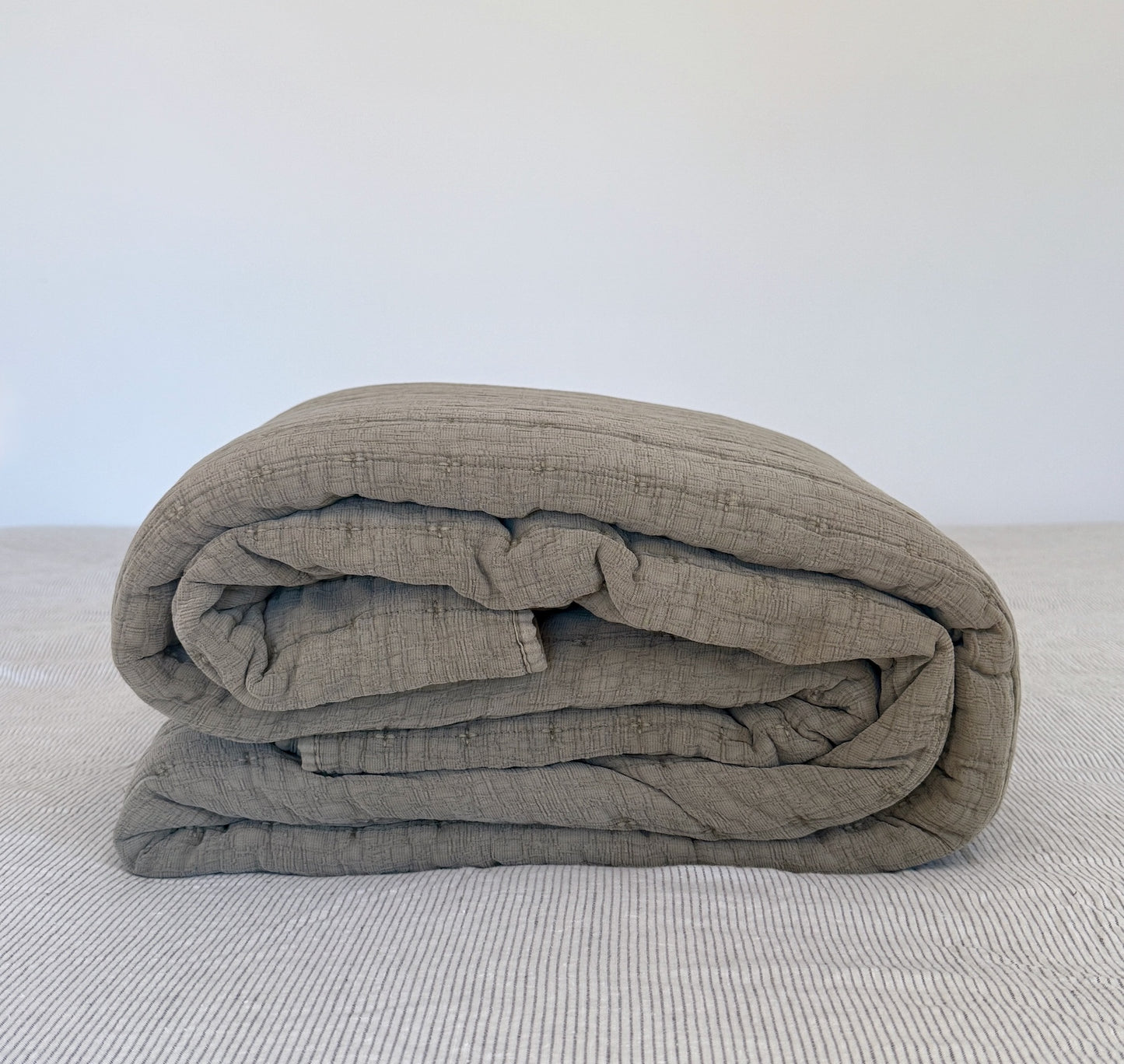 Stonewashed Cotton Quilts