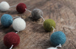 Load image into Gallery viewer, Large Wool Pompom Garlands
